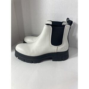 UGG Ashton Waterproof Chelsea Boots Chunky Heel Women's Size 10 White